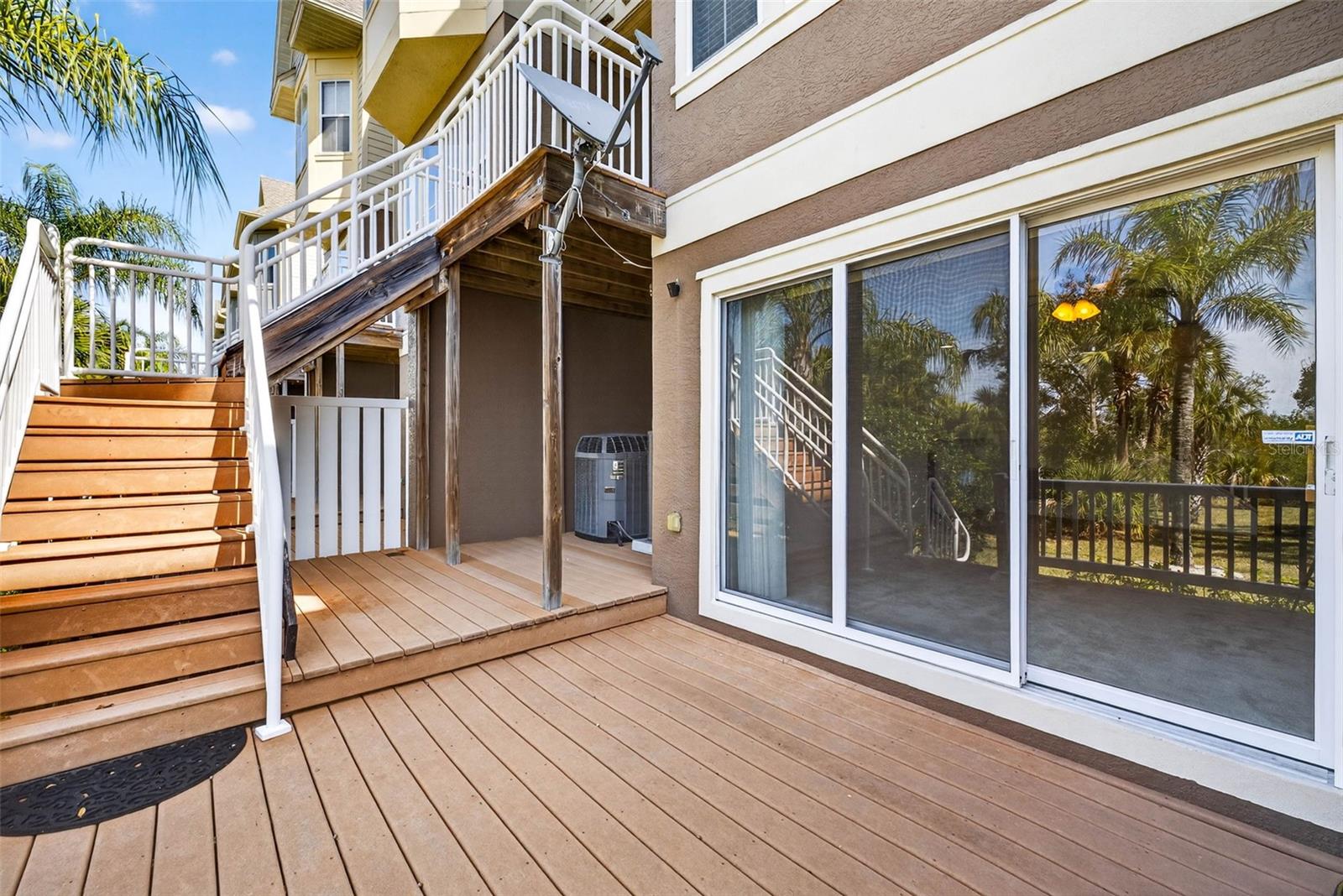 Image 33 of 76 For 4324 Spinnaker Cove Lane