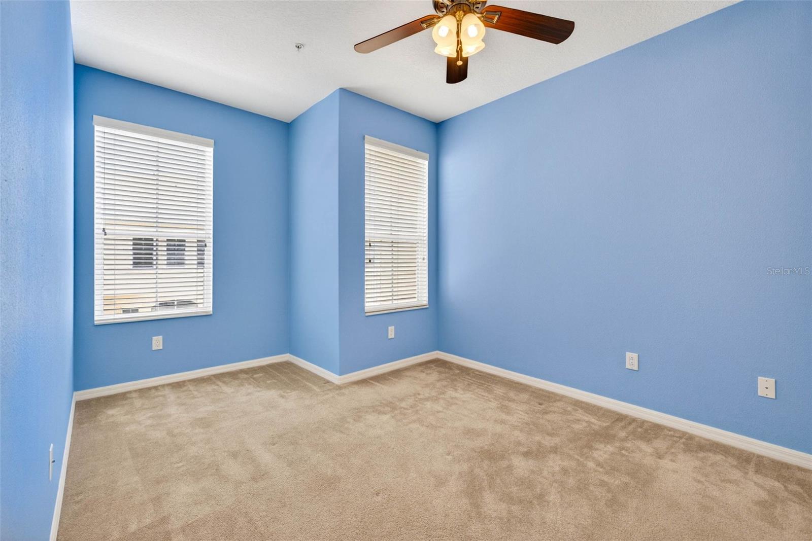 Image 42 of 76 For 4324 Spinnaker Cove Lane