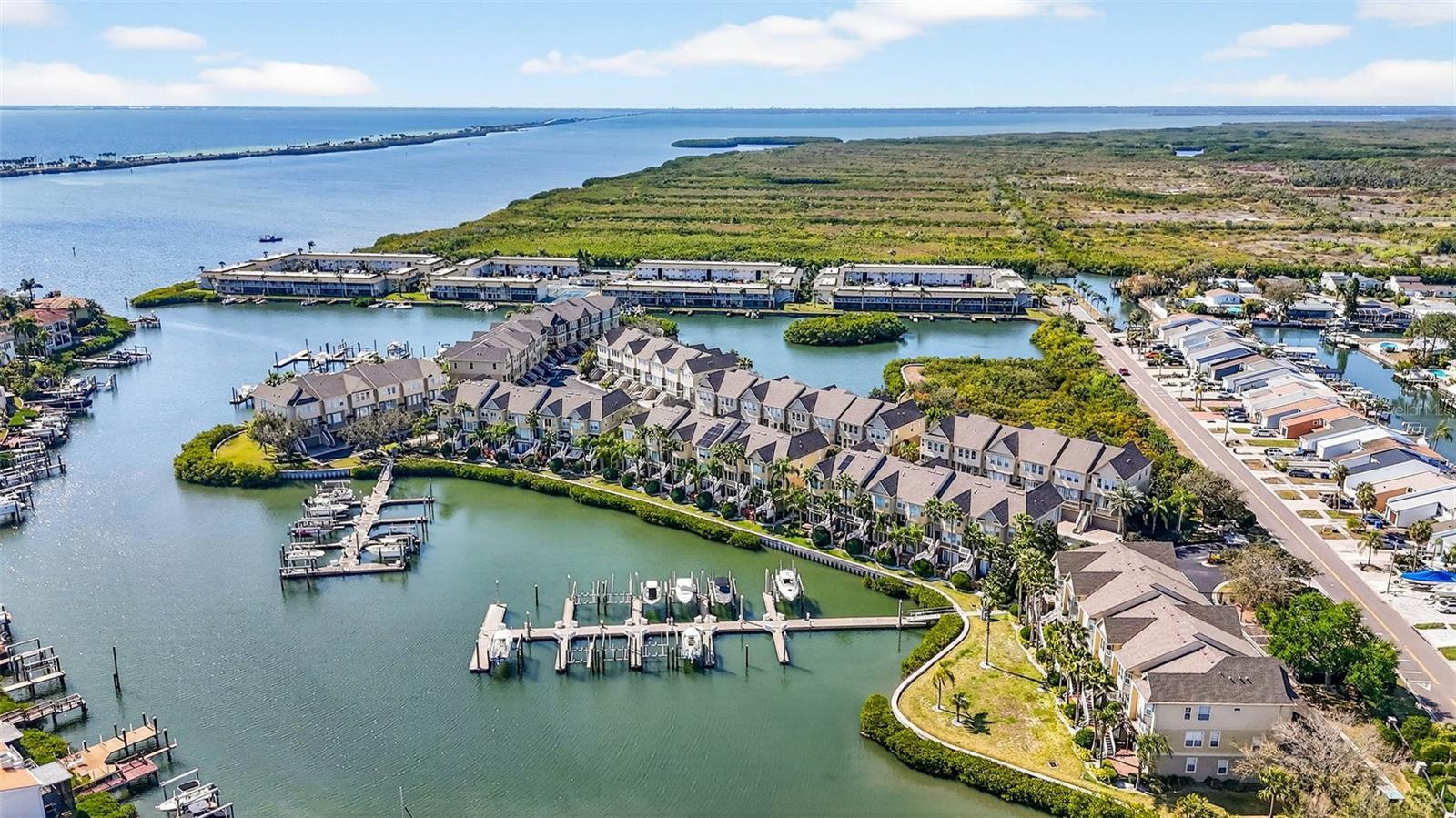 Image 64 of 76 For 4324 Spinnaker Cove Lane