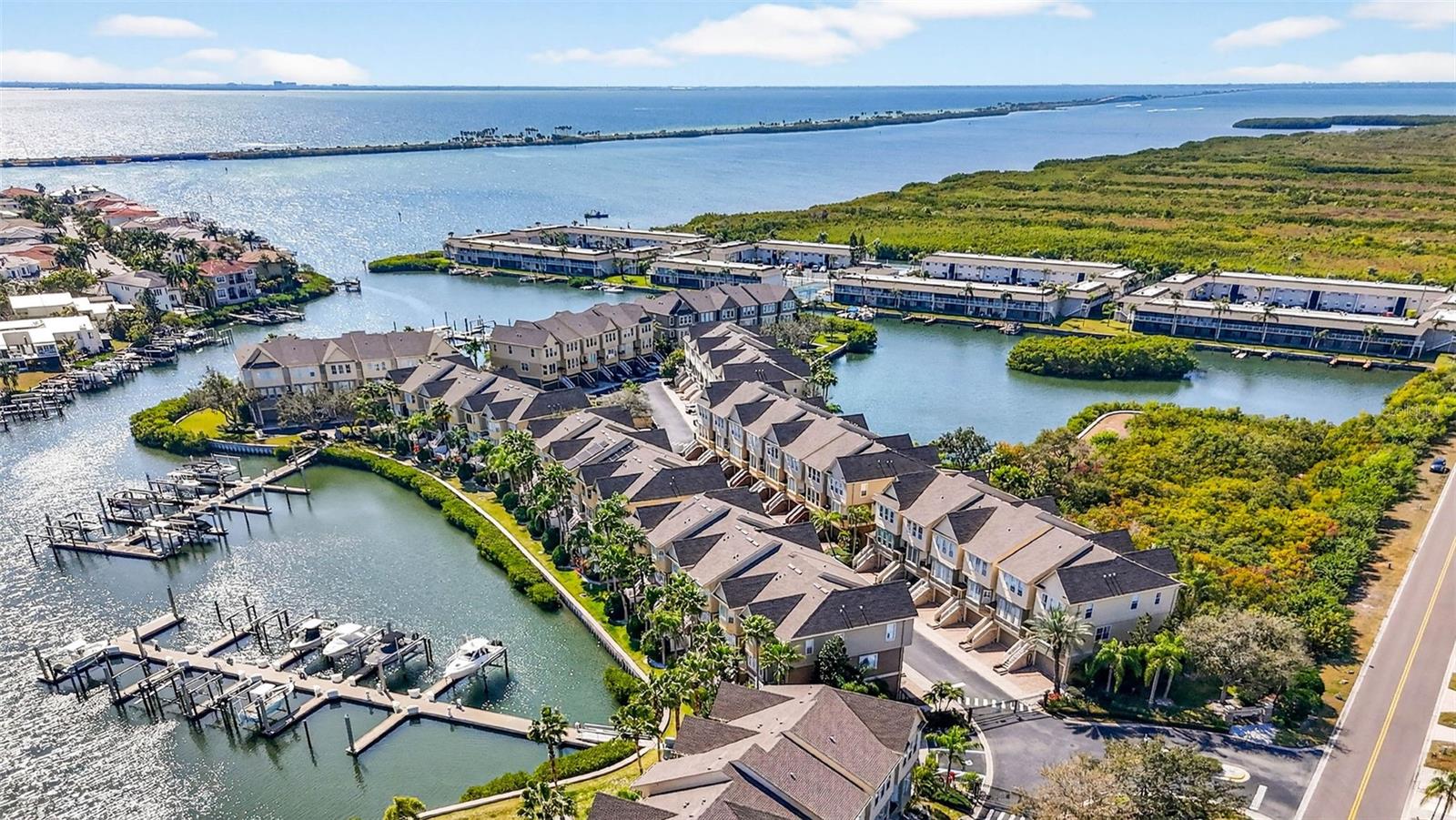 Image 67 of 76 For 4324 Spinnaker Cove Lane