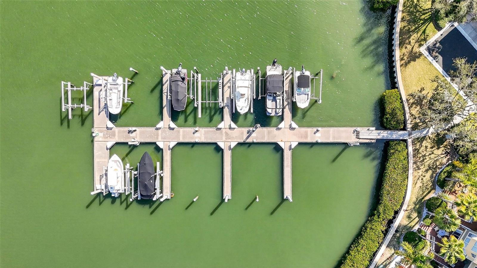 Image 70 of 76 For 4324 Spinnaker Cove Lane