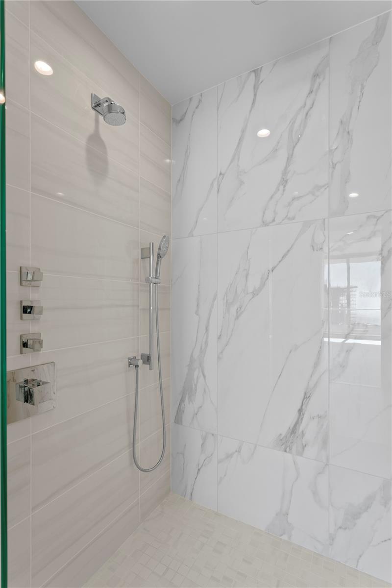 Listing photo id 31 for 400 Central Avenue 2806