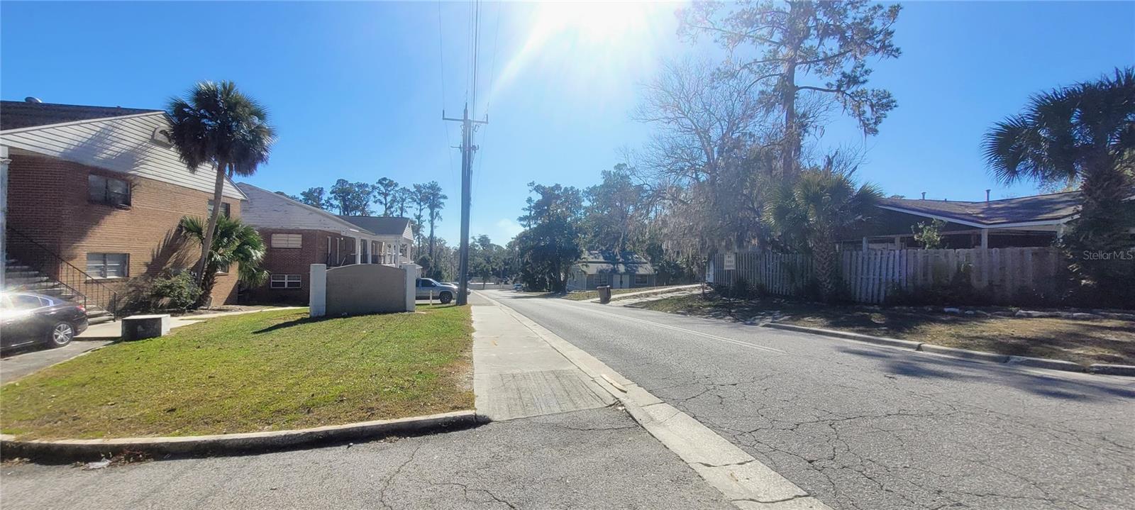 Image 13 of 23 For 684 Murphy Place