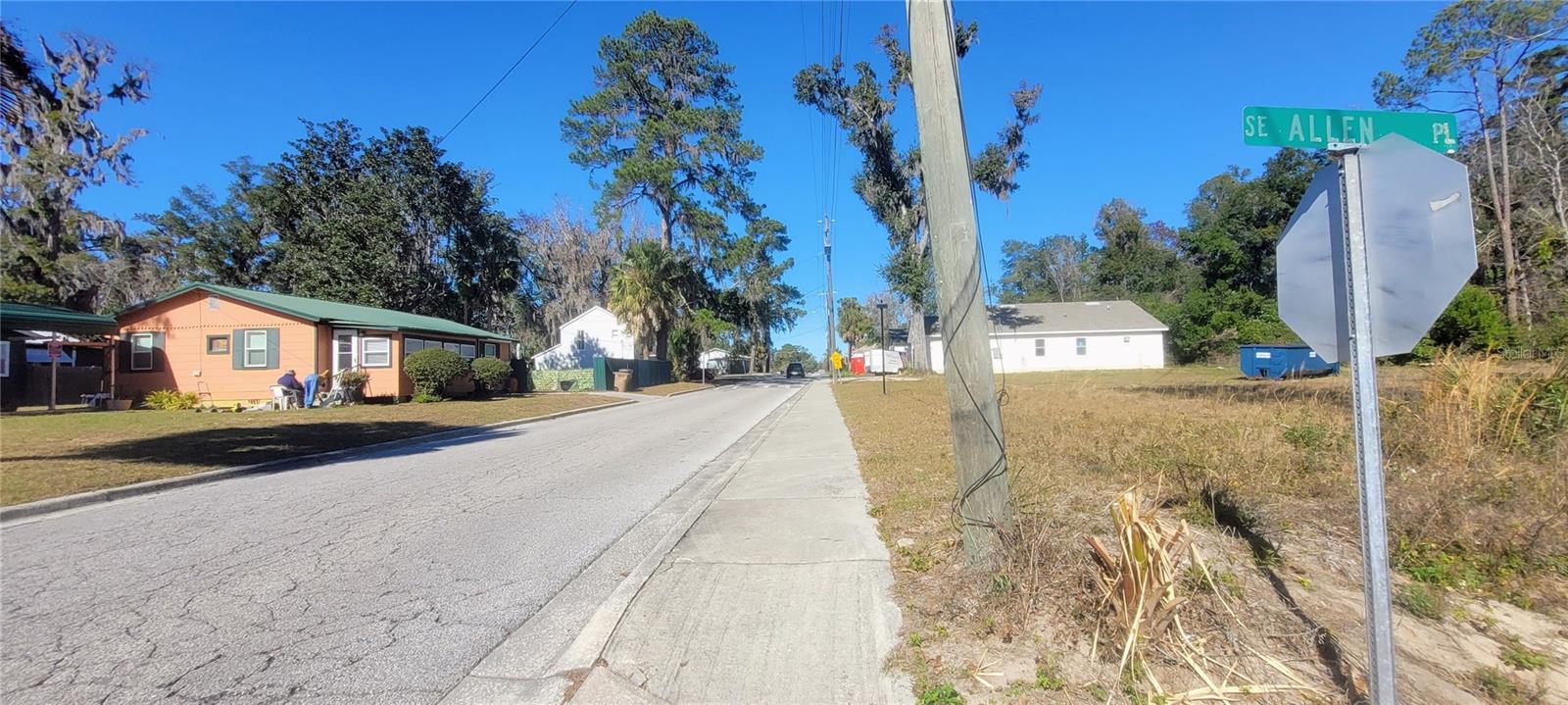 Image 14 of 23 For 684 Murphy Place