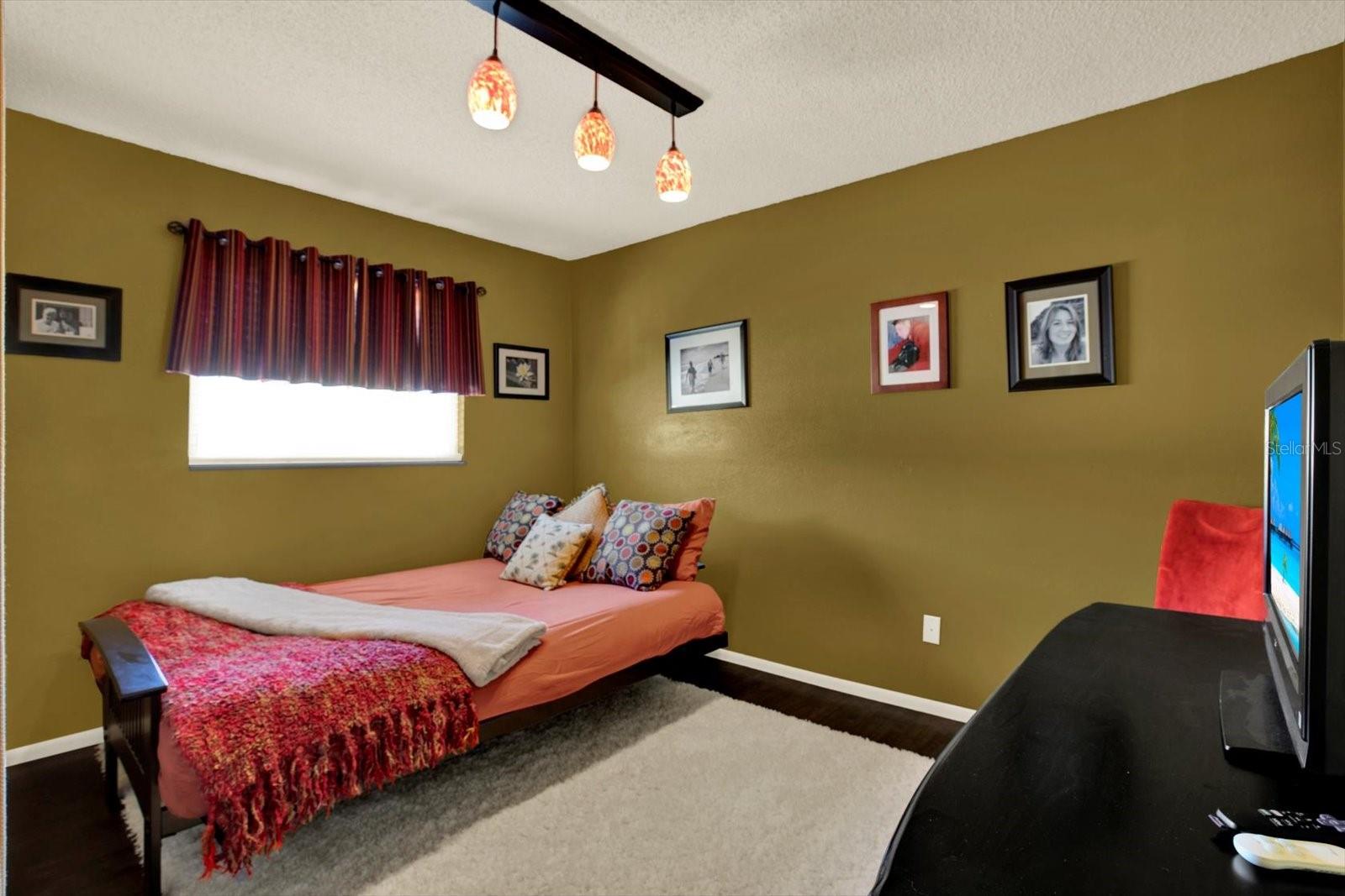 Image 12 of 23 For 1315 Gulfview Woods Lane