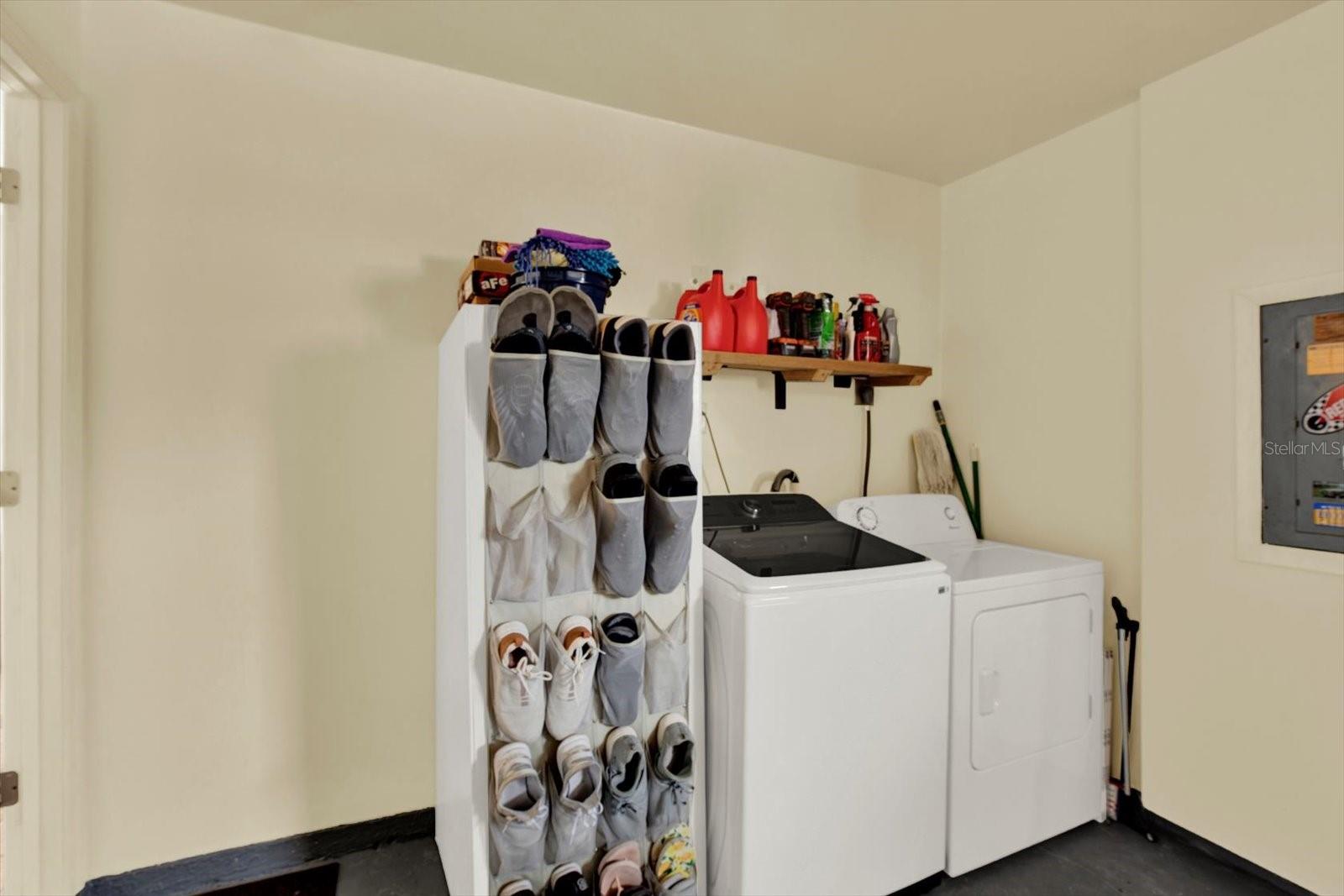 Image 15 of 23 For 1315 Gulfview Woods Lane