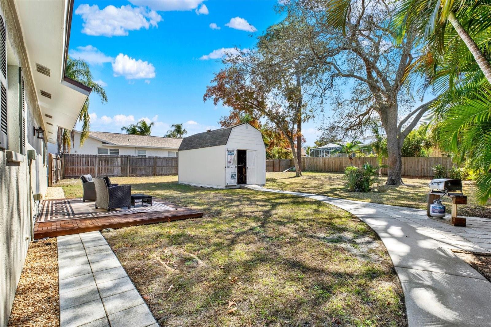 Image 17 of 23 For 1315 Gulfview Woods Lane