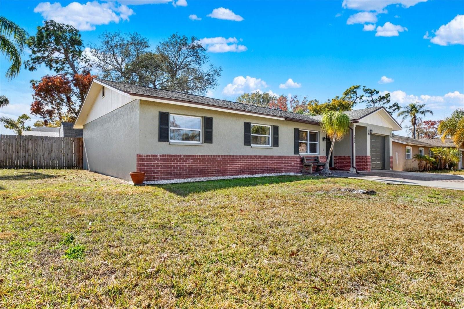 Image 18 of 23 For 1315 Gulfview Woods Lane