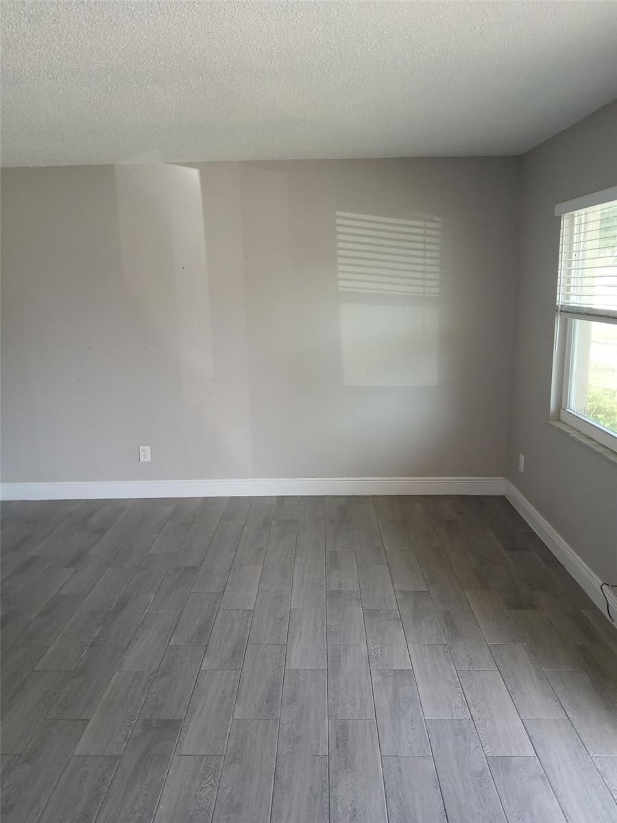 Image 2 of 7 For 38939 North Avenue 2