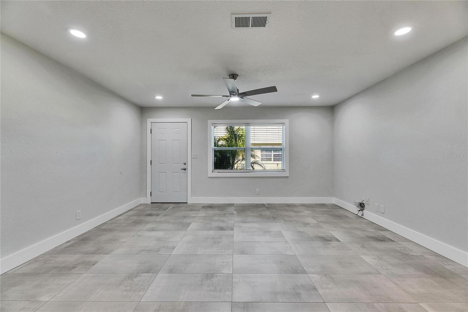 Image 20 of 50 For 1025 Apollo Beach Boulevard 1