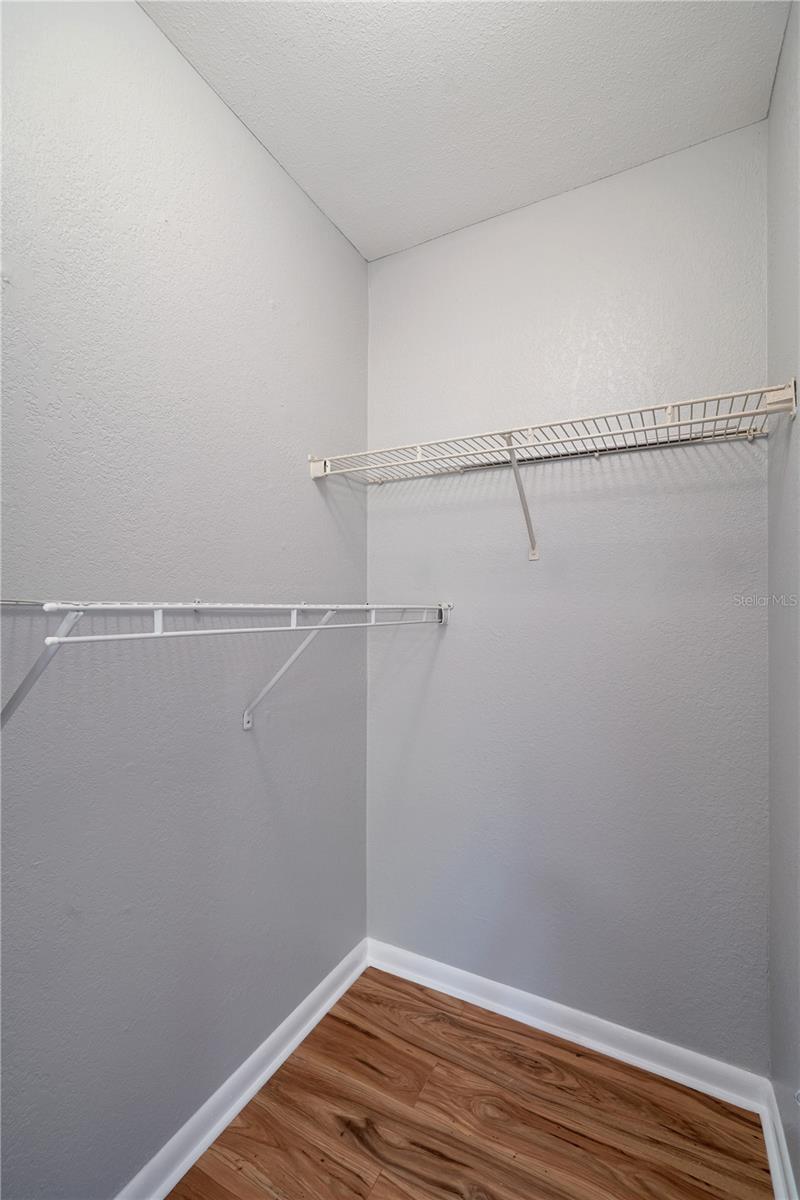 Image 16 of 25 For 5440 Macdill Avenue 3f