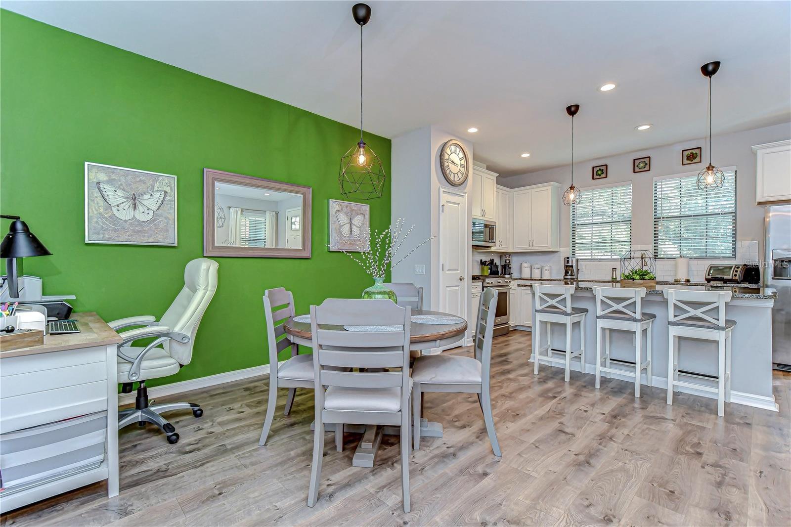 Image 14 of 56 For 5703 Colony Glen Road