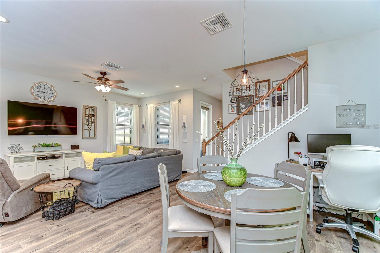 Image 15 of 56 For 5703 Colony Glen Road