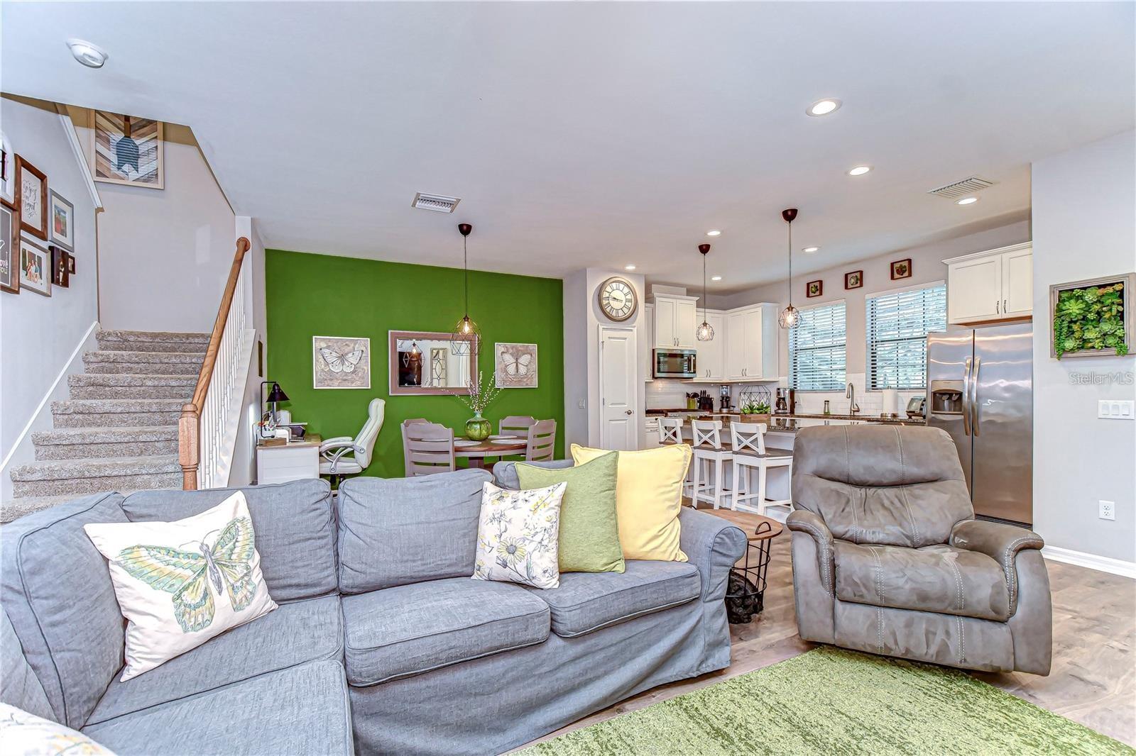 Image 17 of 56 For 5703 Colony Glen Road