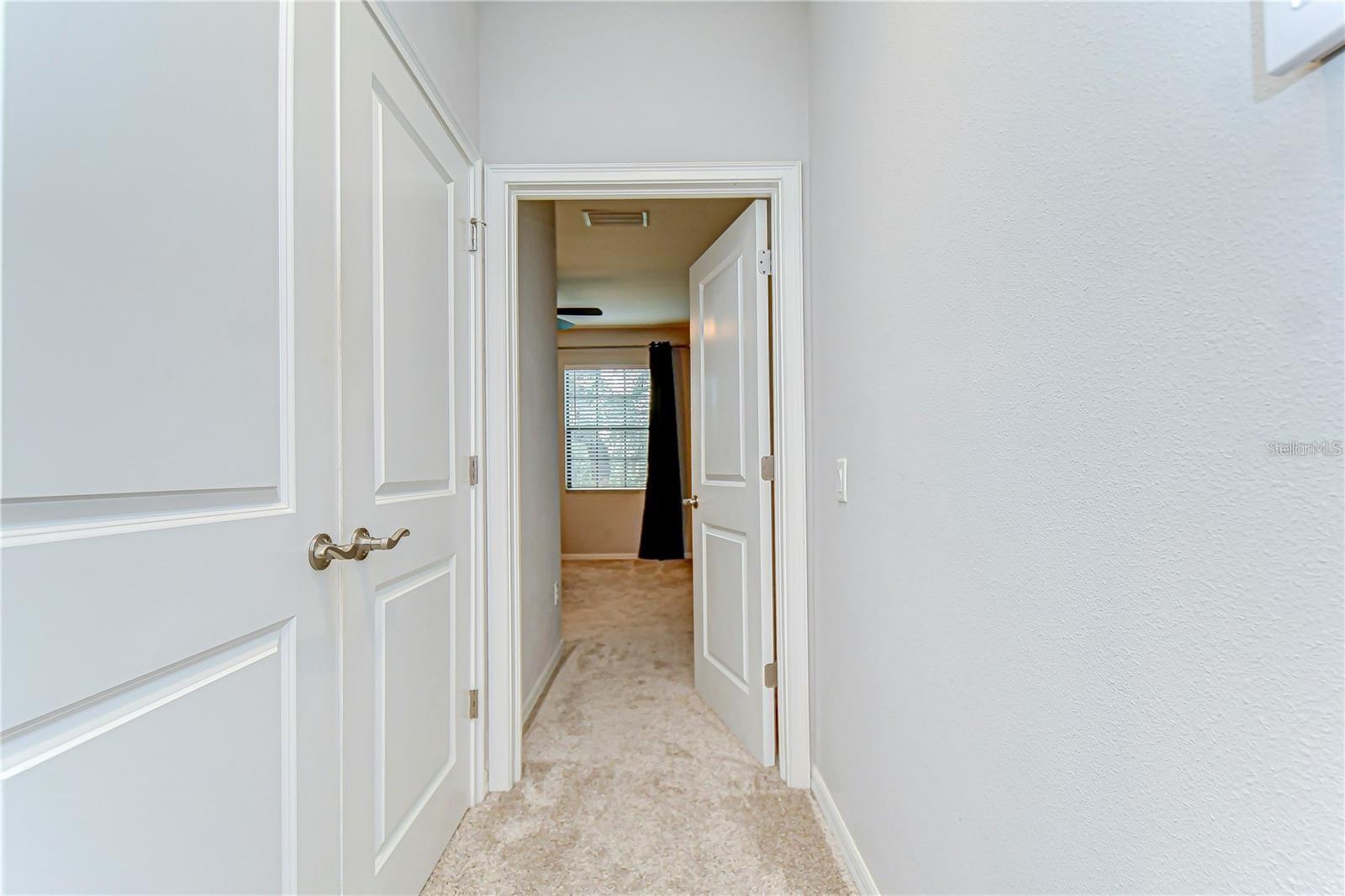 Image 28 of 56 For 5703 Colony Glen Road