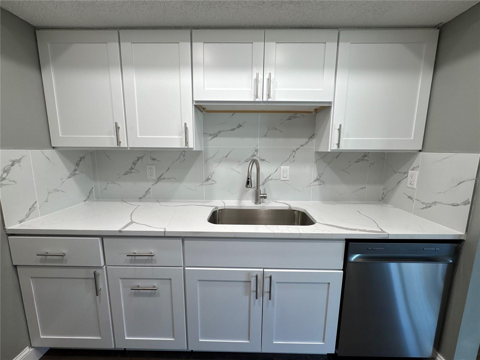 Image 11 of 30 For 11505 7th Way N 2304