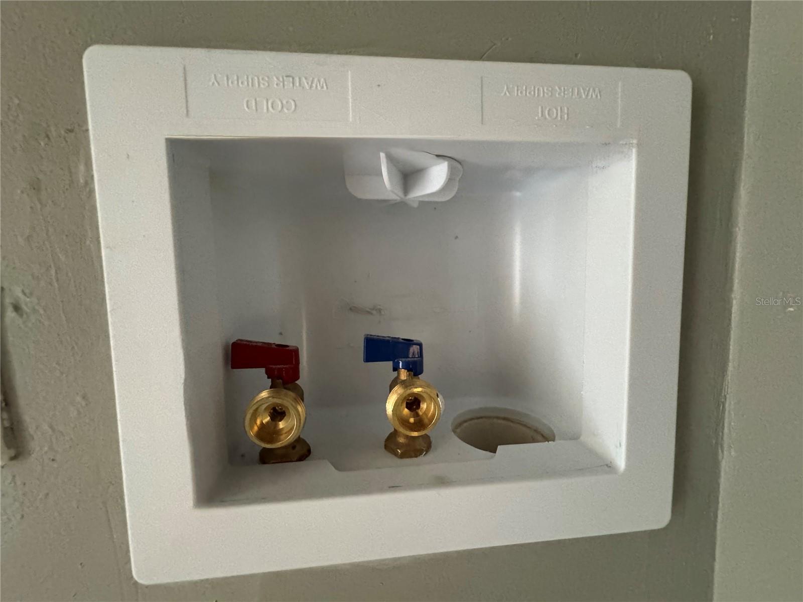 Image 19 of 30 For 11505 7th Way N 2304