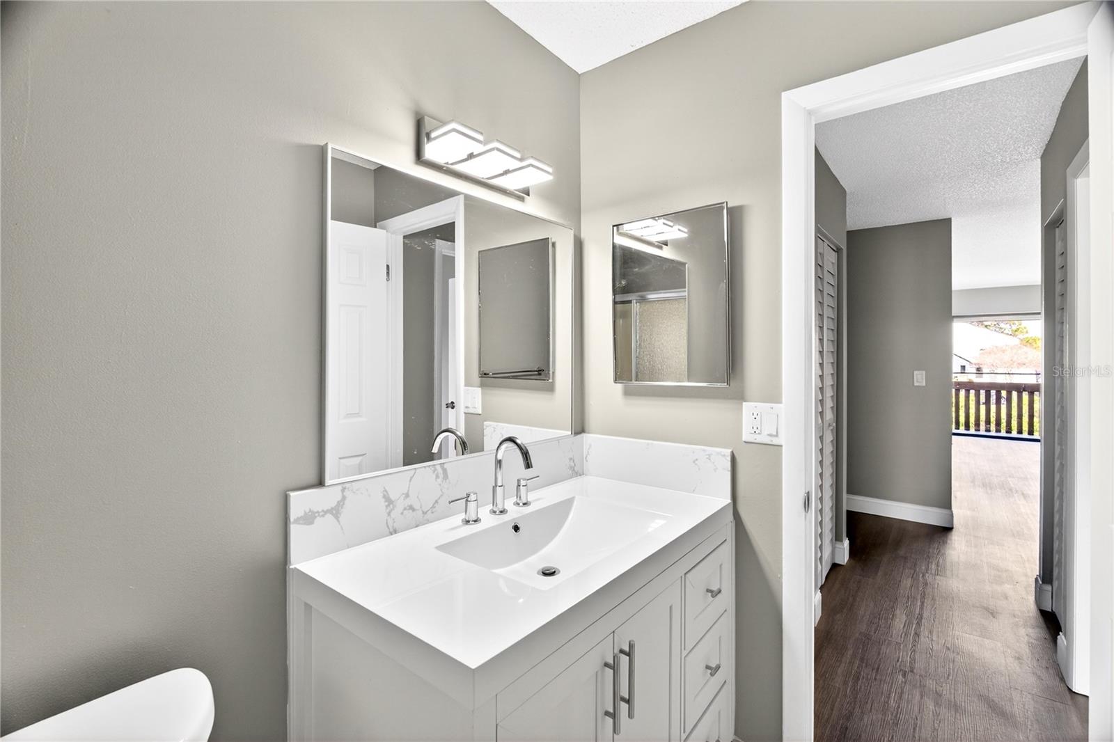 Image 20 of 30 For 11505 7th Way N 2304