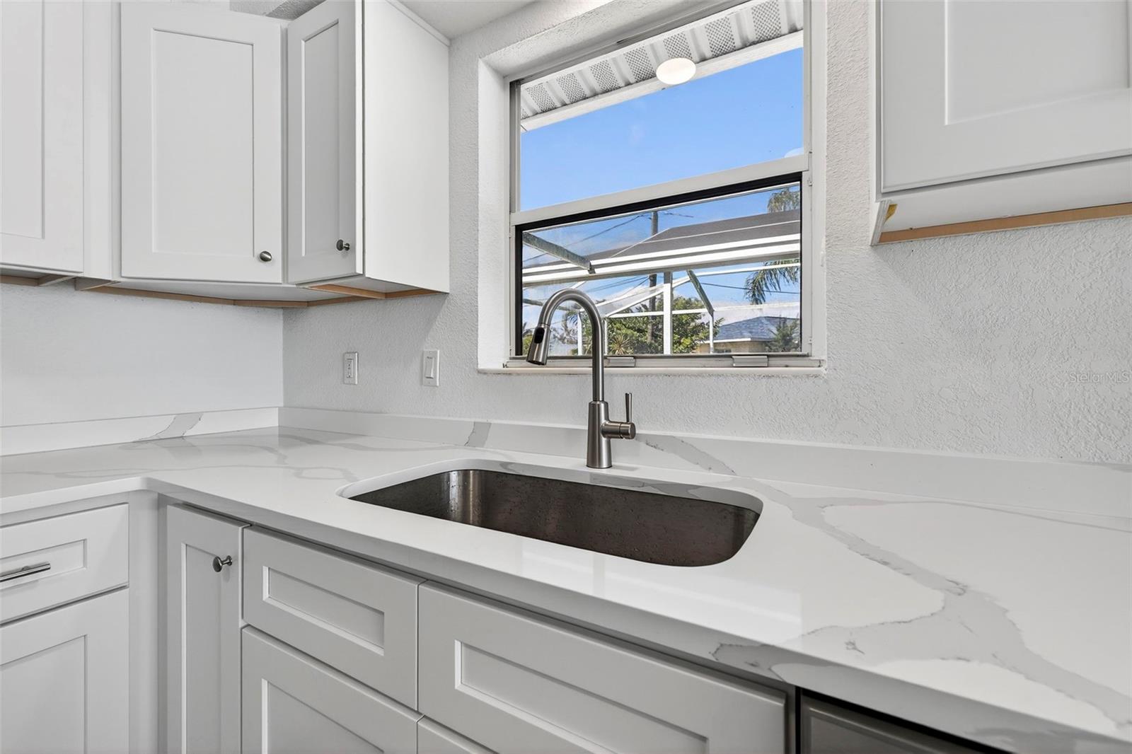 Image 10 of 32 For 211 89th Avenue N