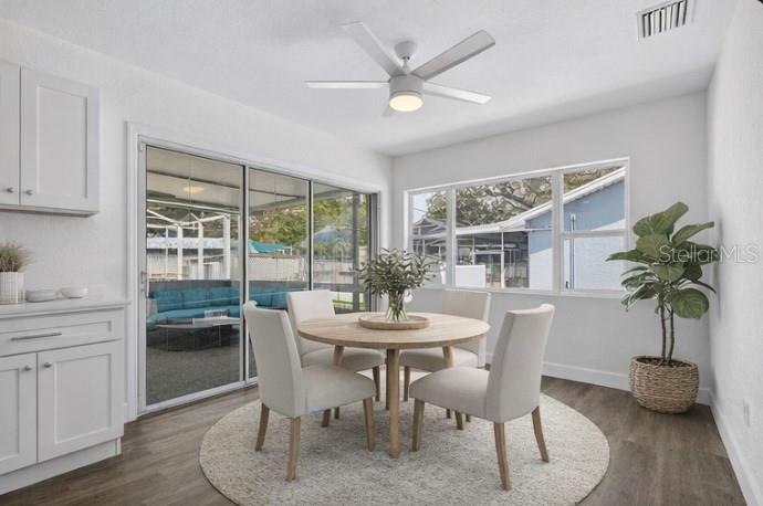 Image 11 of 32 For 211 89th Avenue N