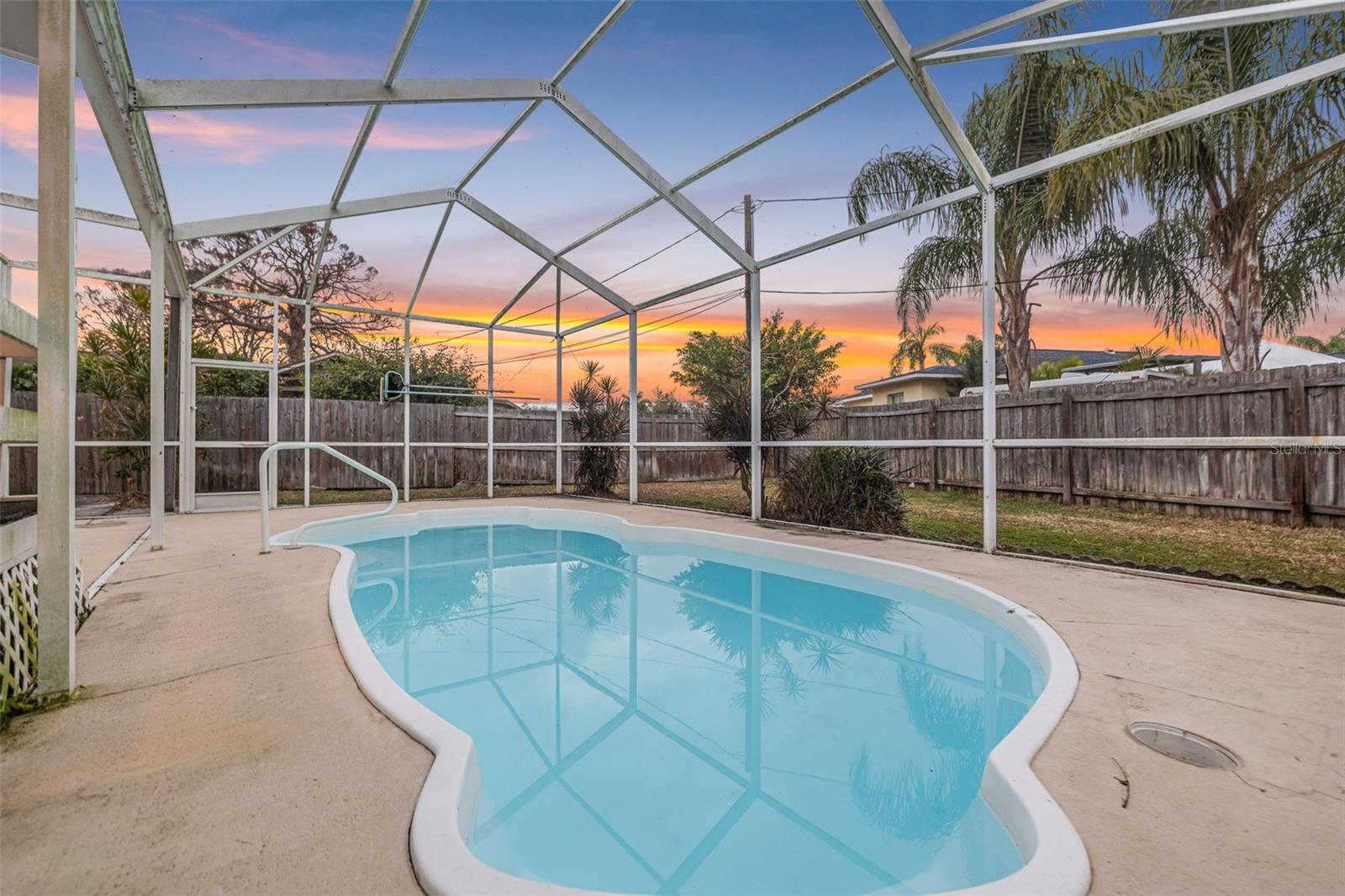 Image 20 of 32 For 211 89th Avenue N