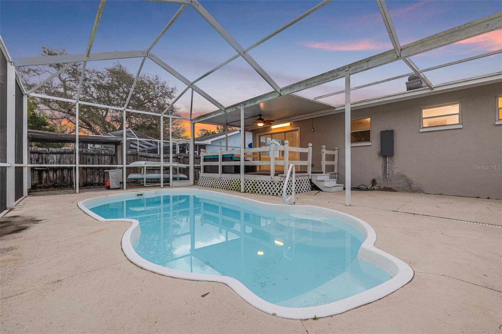 Image 23 of 32 For 211 89th Avenue N