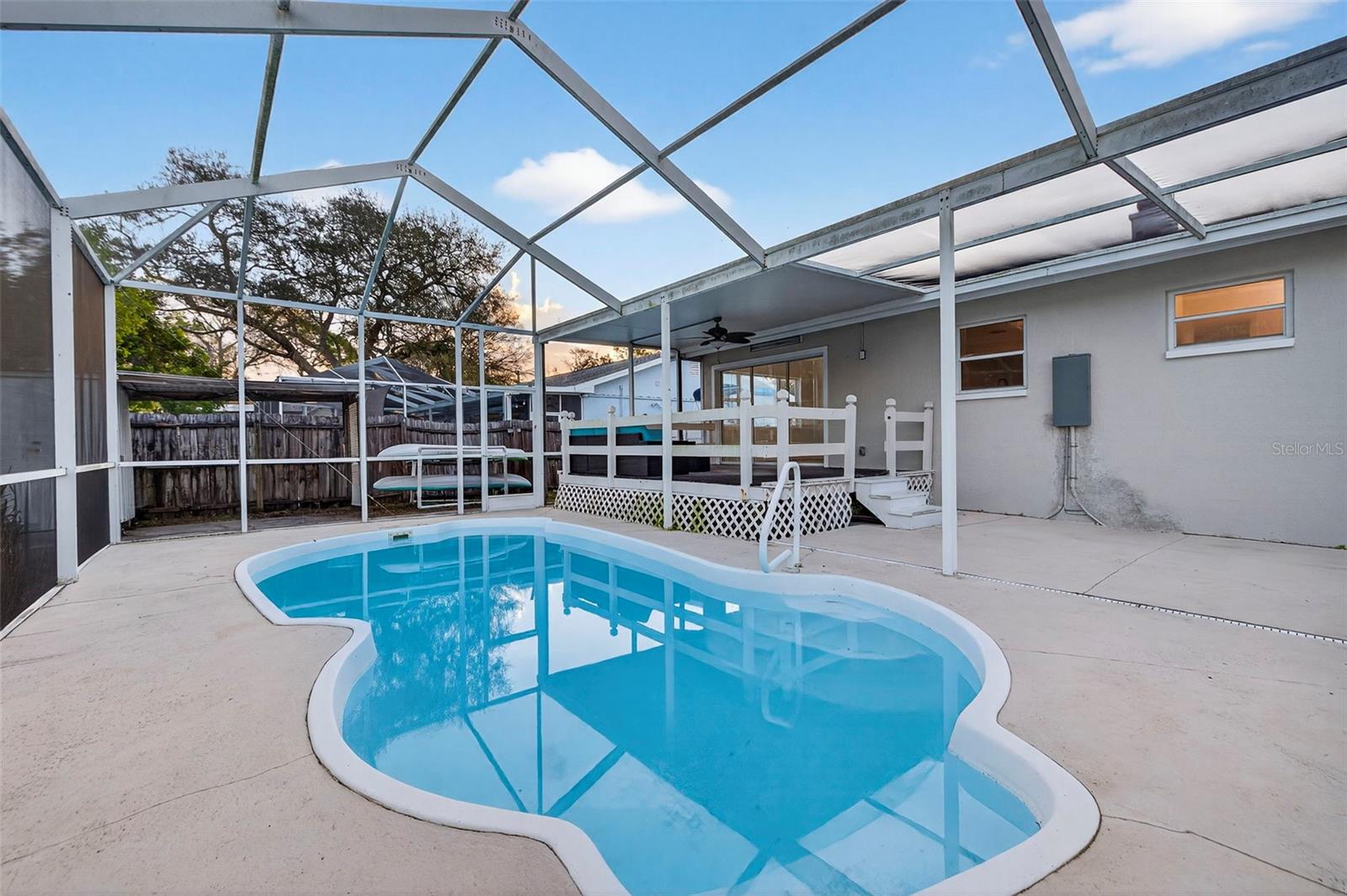 Image 25 of 32 For 211 89th Avenue N