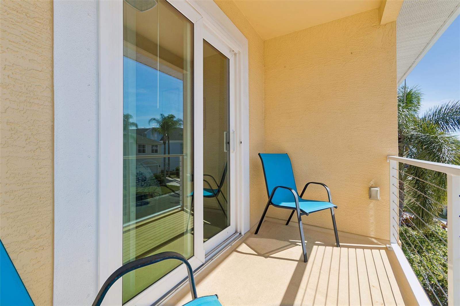 Listing photo id 45 for 6170 Seaside Drive