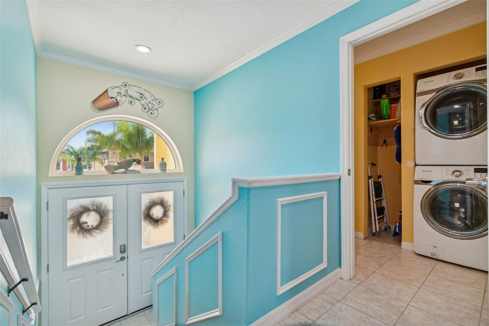 Listing photo id 49 for 6170 Seaside Drive