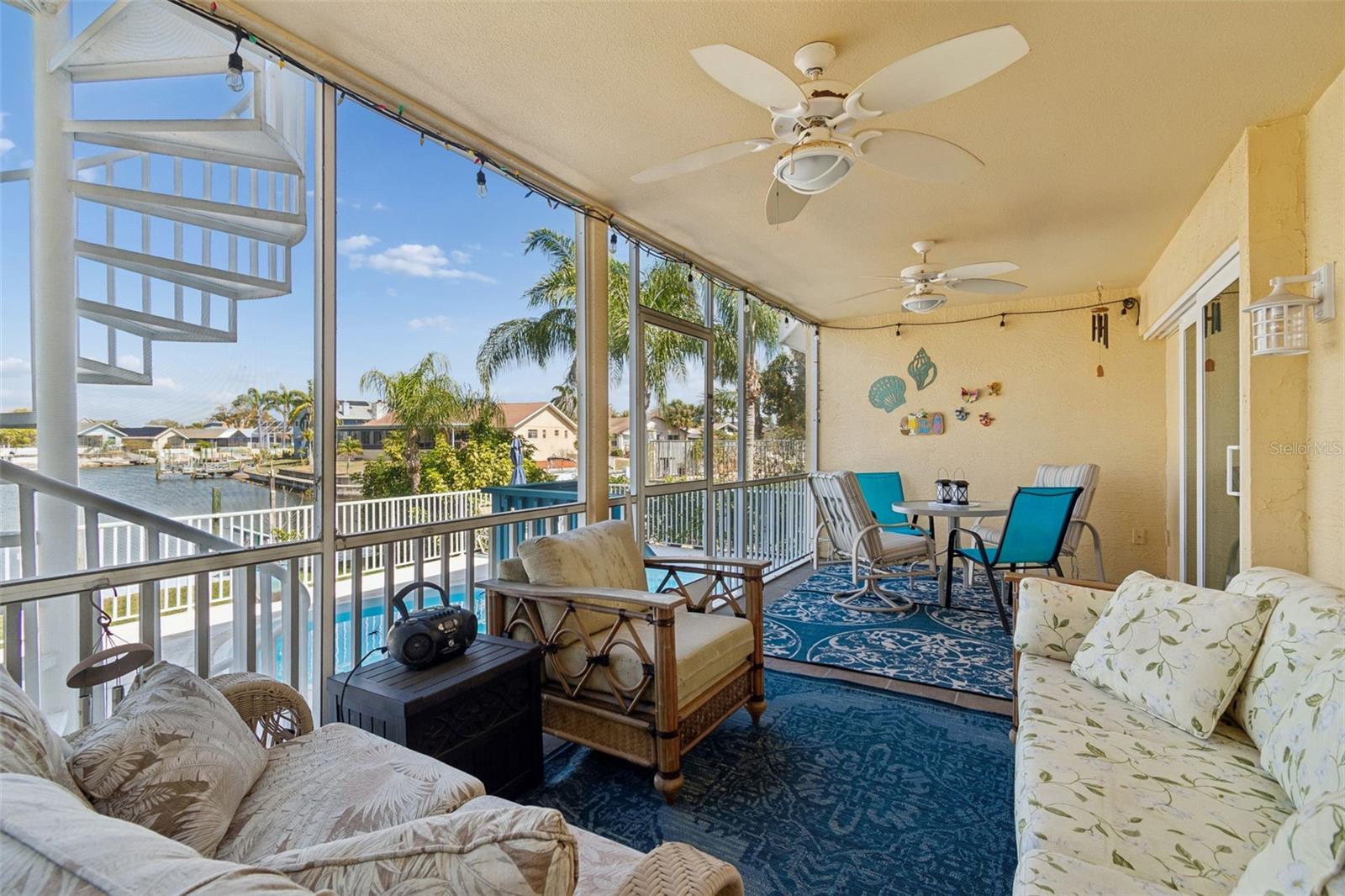 Listing photo id 70 for 6170 Seaside Drive