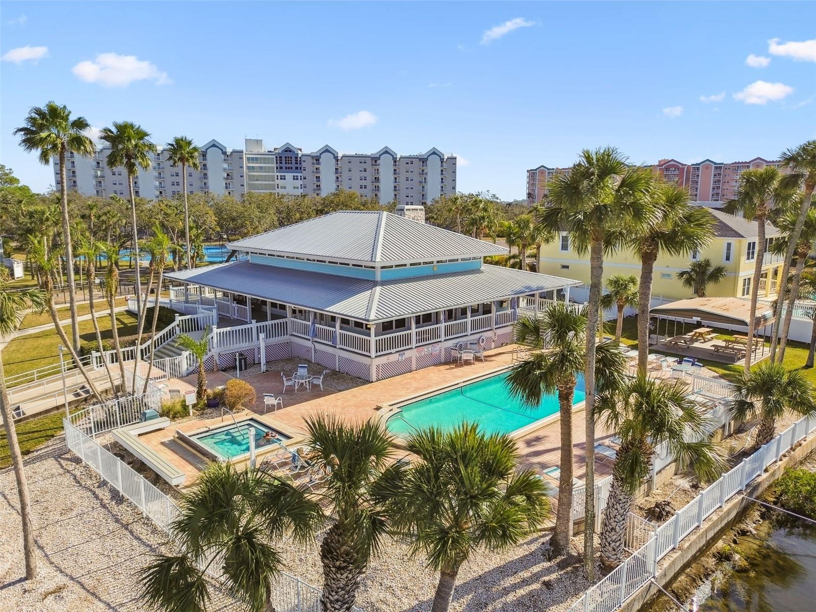 Listing photo id 92 for 6170 Seaside Drive