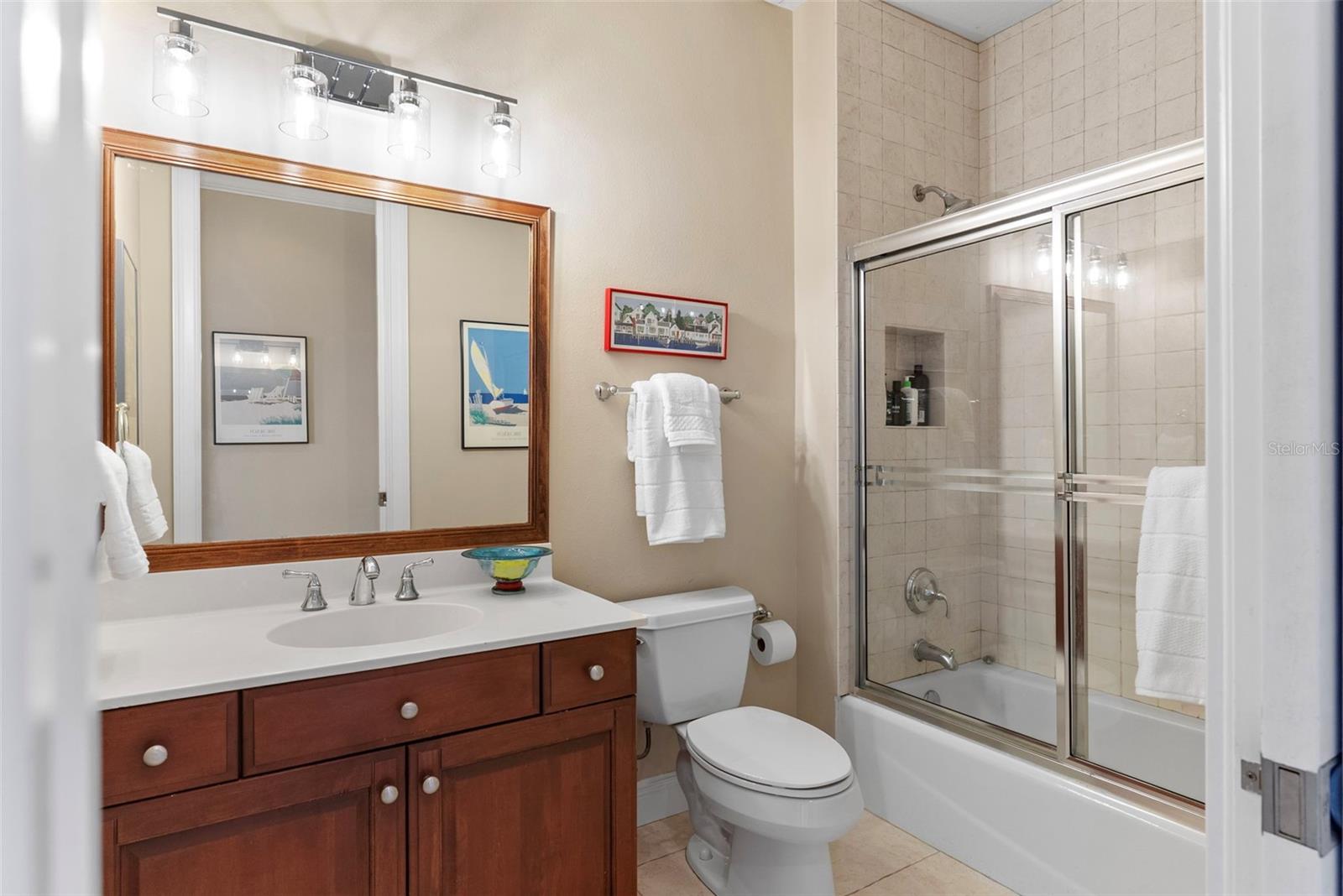 Image 40 of 77 For 10913 Brigann Yard Way