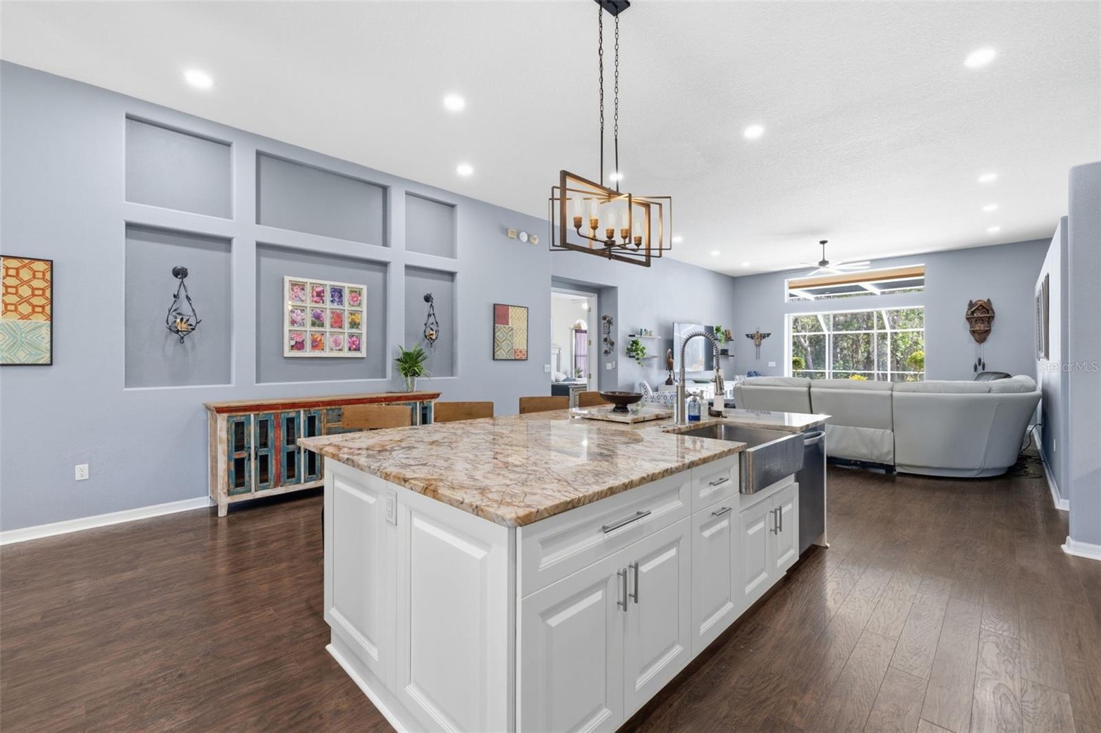 Image 5 of 28 For 4810 Mirabella Place