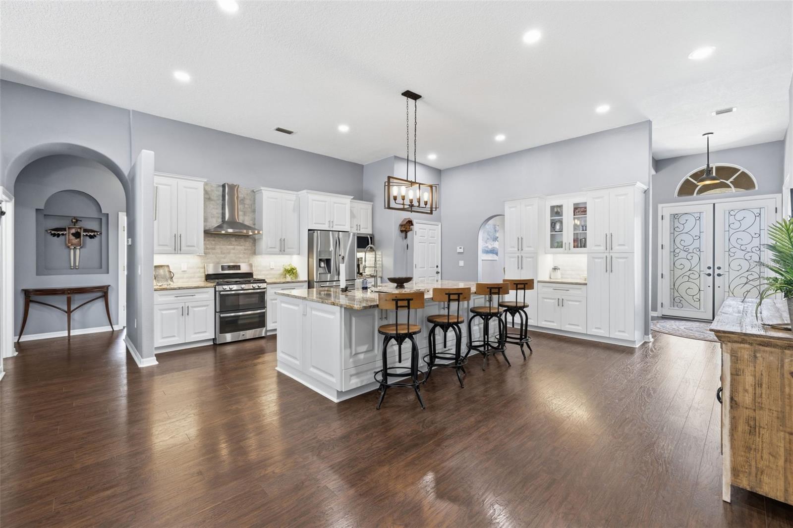 Image 6 of 28 For 4810 Mirabella Place