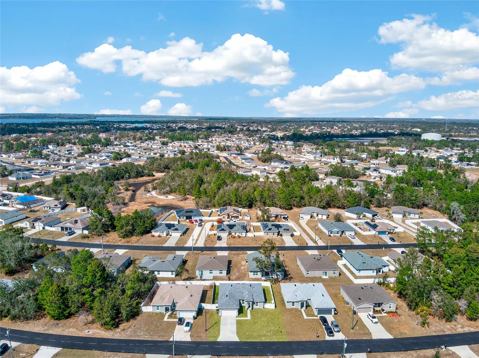 Image 30 of 33 For 276 Elm Court