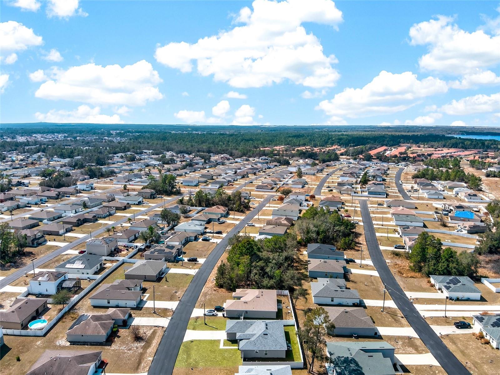 Image 32 of 33 For 276 Elm Court