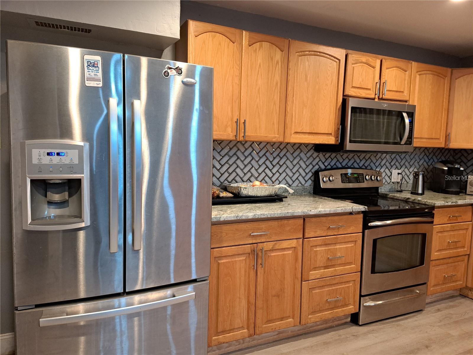 Image 17 of 41 For 2814 Maryland Avenue