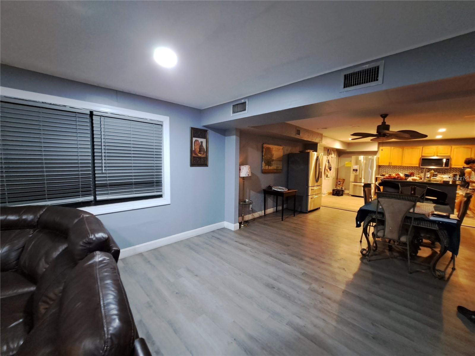 Image 19 of 41 For 2814 Maryland Avenue