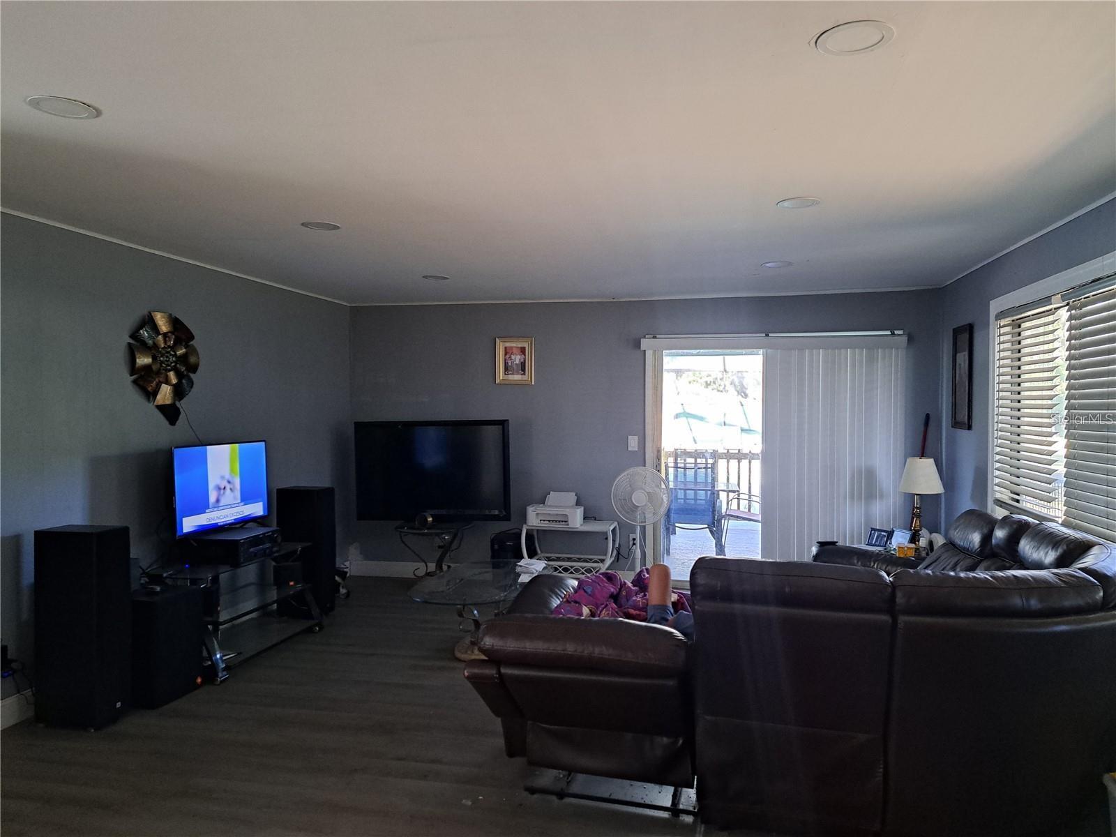 Image 28 of 41 For 2814 Maryland Avenue