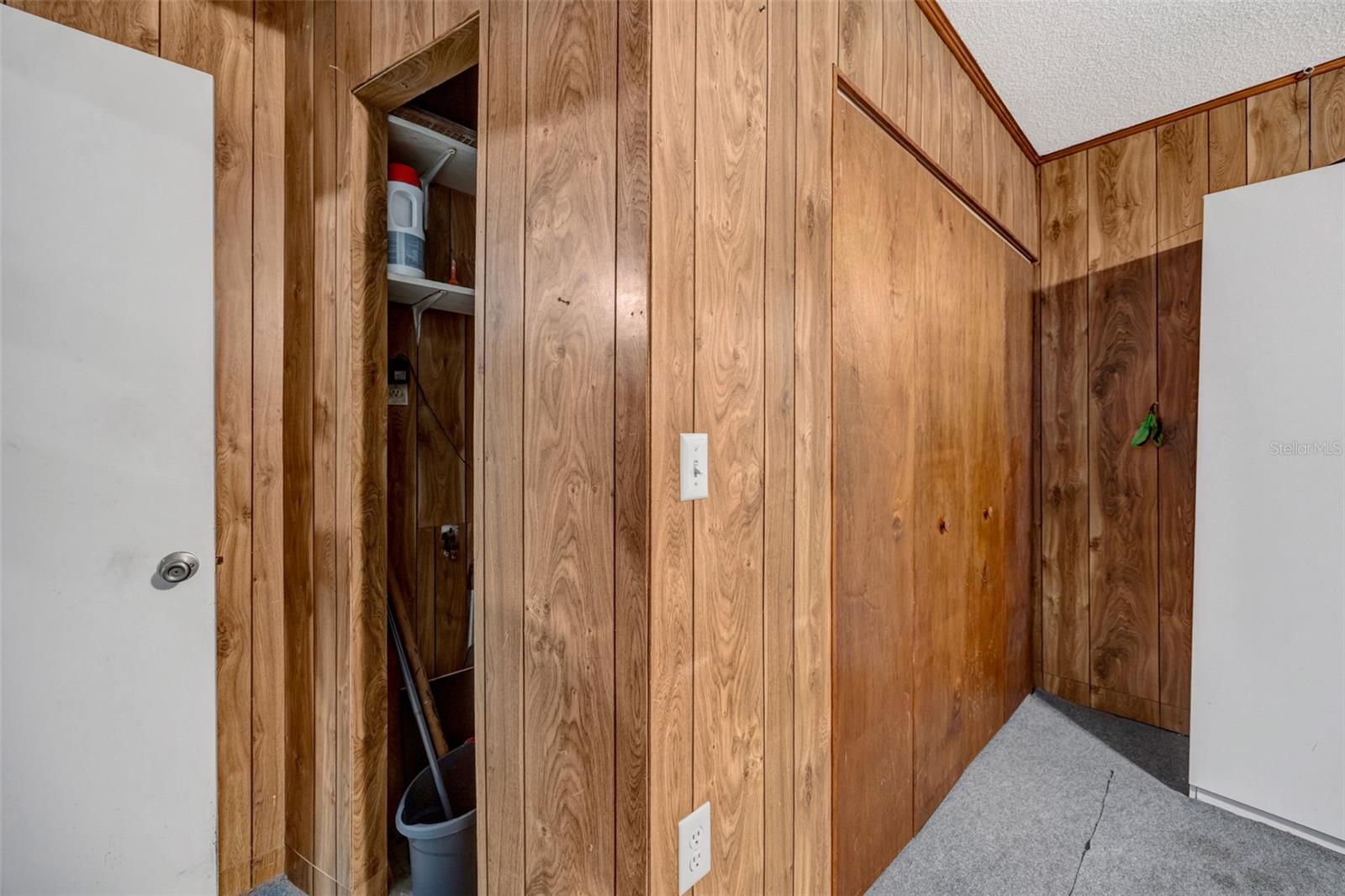 Image 26 of 37 For 1201 Palm Drive