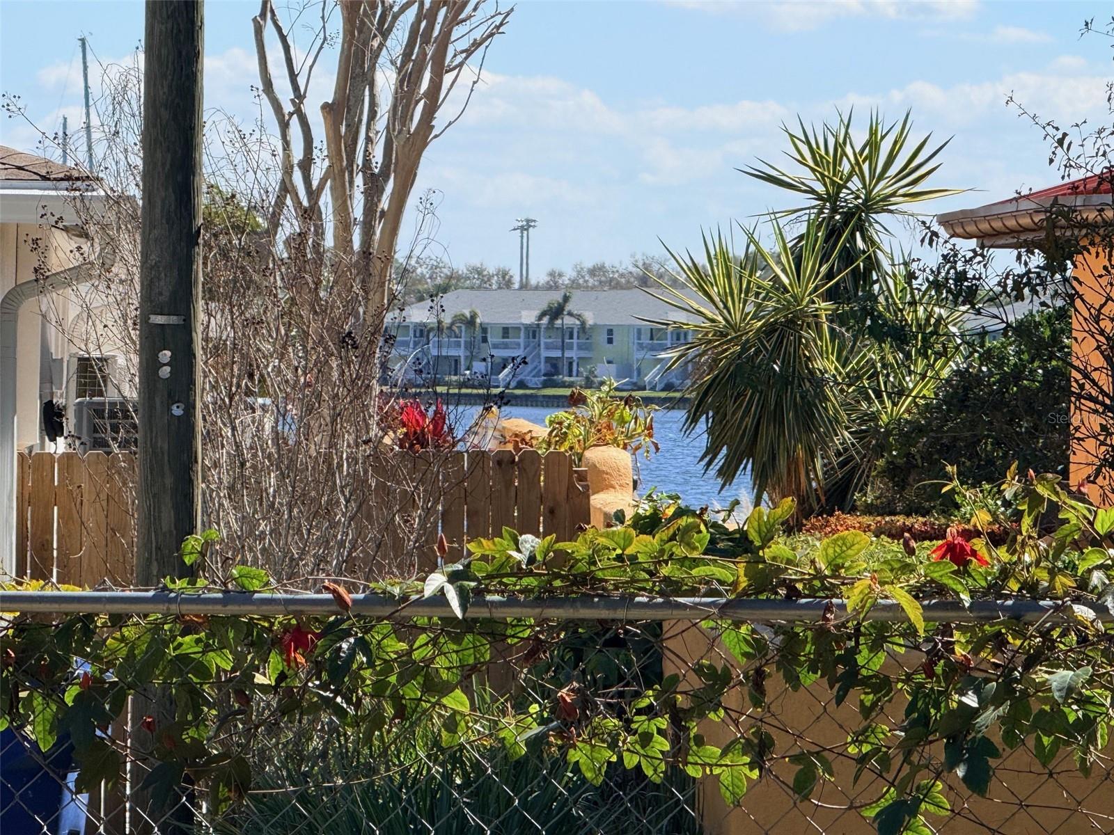 Image 2 of 7 For Ling-a-mor Terrace S