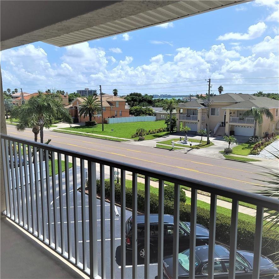 Image 15 of 44 For 3100 Gulf Boulevard 334