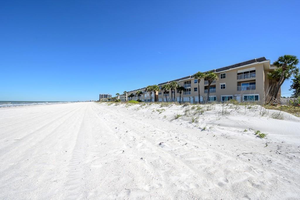 Image 3 of 44 For 3100 Gulf Boulevard 334