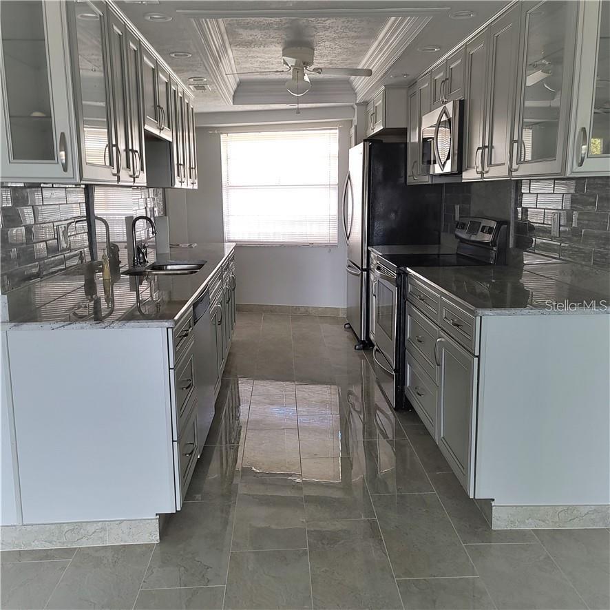 Image 7 of 44 For 3100 Gulf Boulevard 334