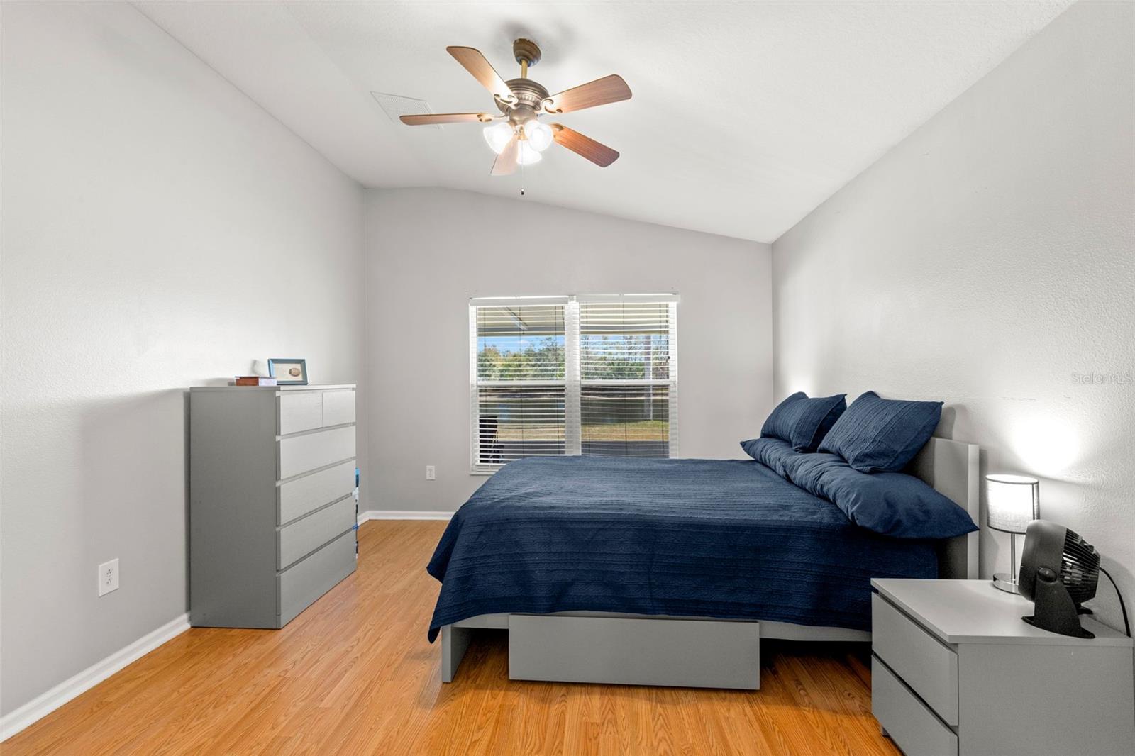 Image 12 of 35 For 1030 Summer Breeze Drive
