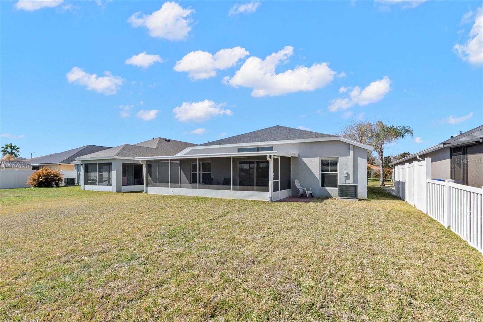 Image 26 of 35 For 1030 Summer Breeze Drive