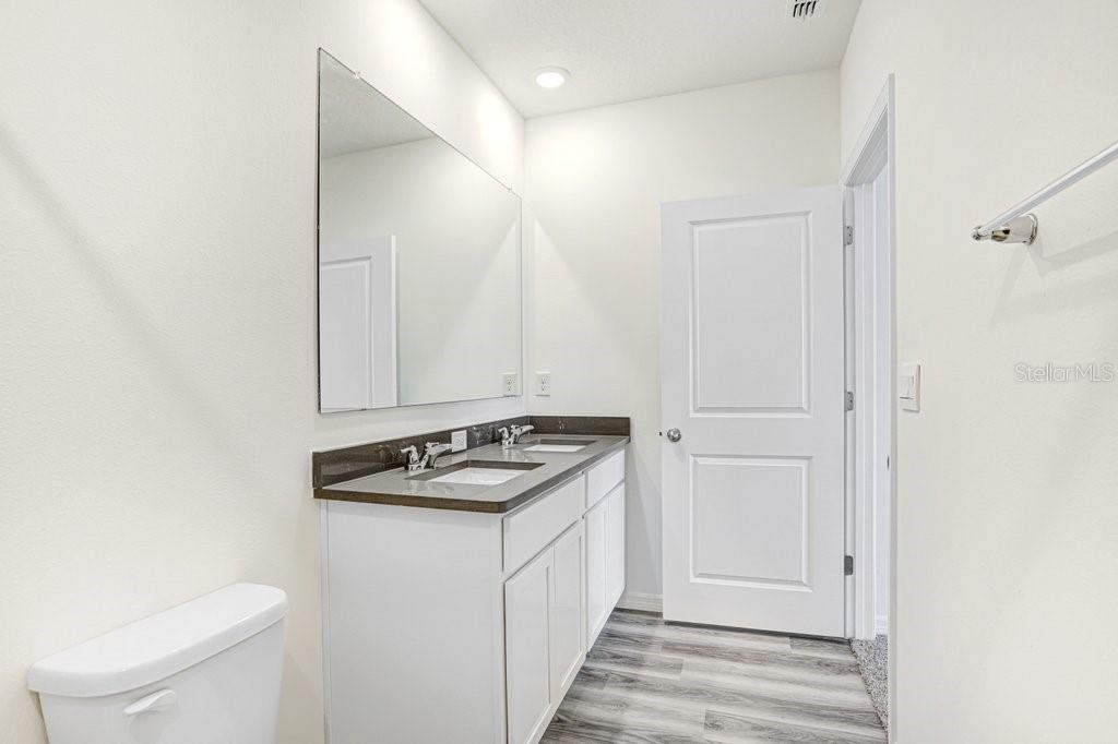 Image 13 of 28 For 31298 Paper Birch Street