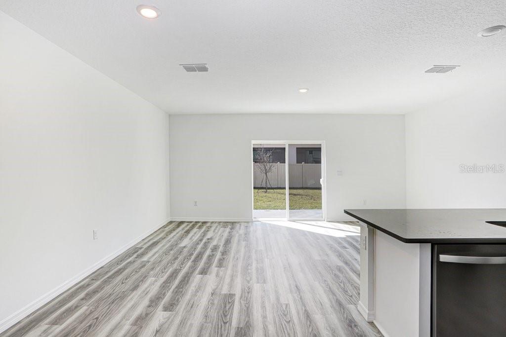 Image 5 of 28 For 31298 Paper Birch Street