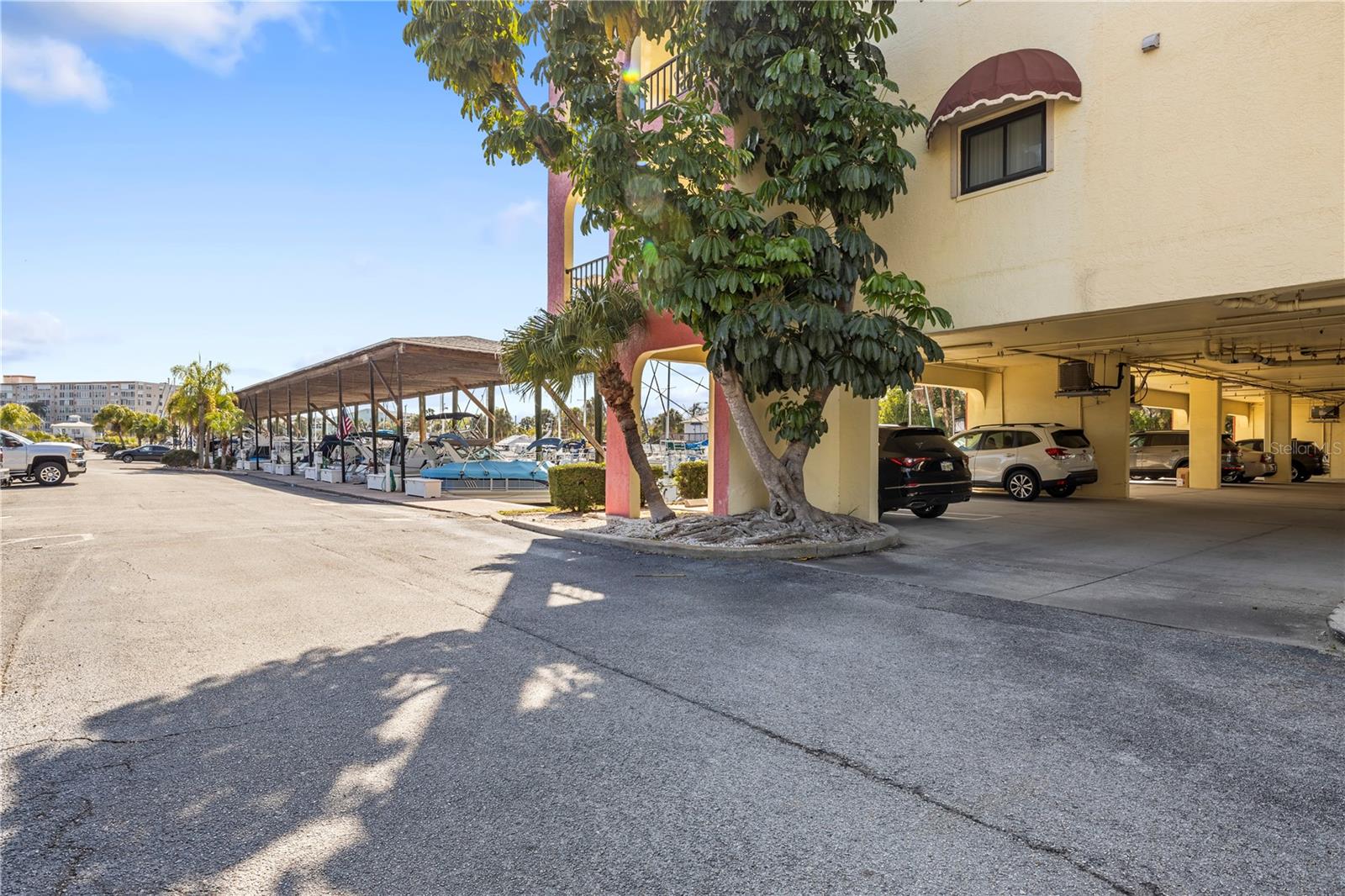 Image 2 of 61 For 1750 Harbor Place S 202