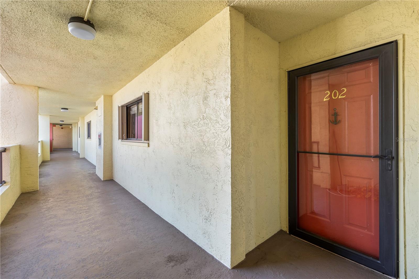 Image 3 of 61 For 1750 Harbor Place S 202